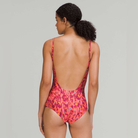 Lululemon Waterside One-Piece Swimsuit *B/C Cup
Harmonize Fluro Pink Multi - Picture 2 of 11